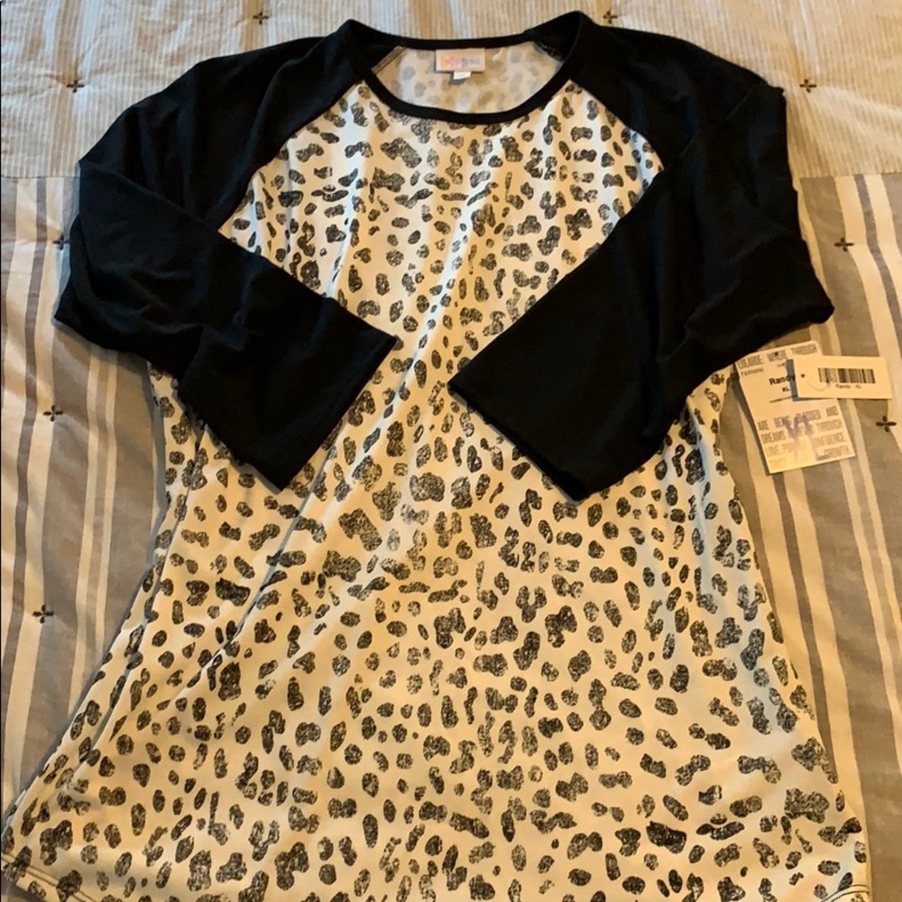 Lularoe Randy Snow Leopard XL NWT